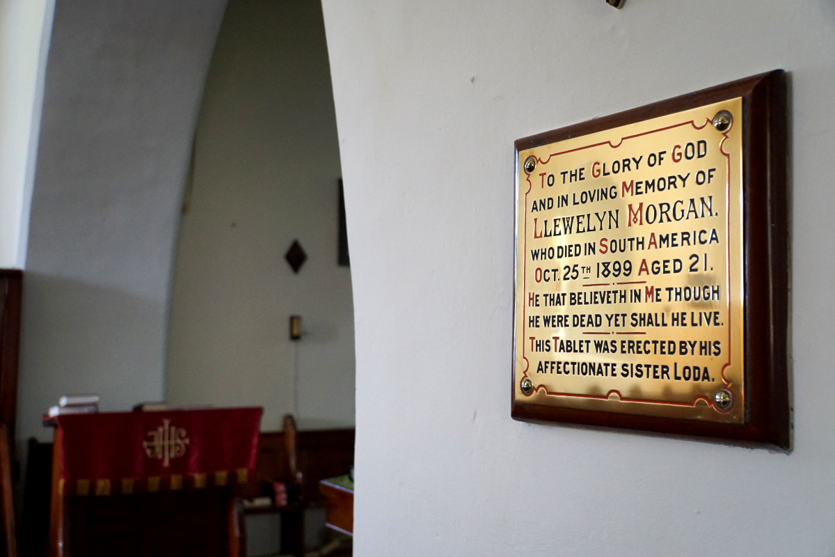 eglwys-sant-mihangel-st-michael-s-church-gallery